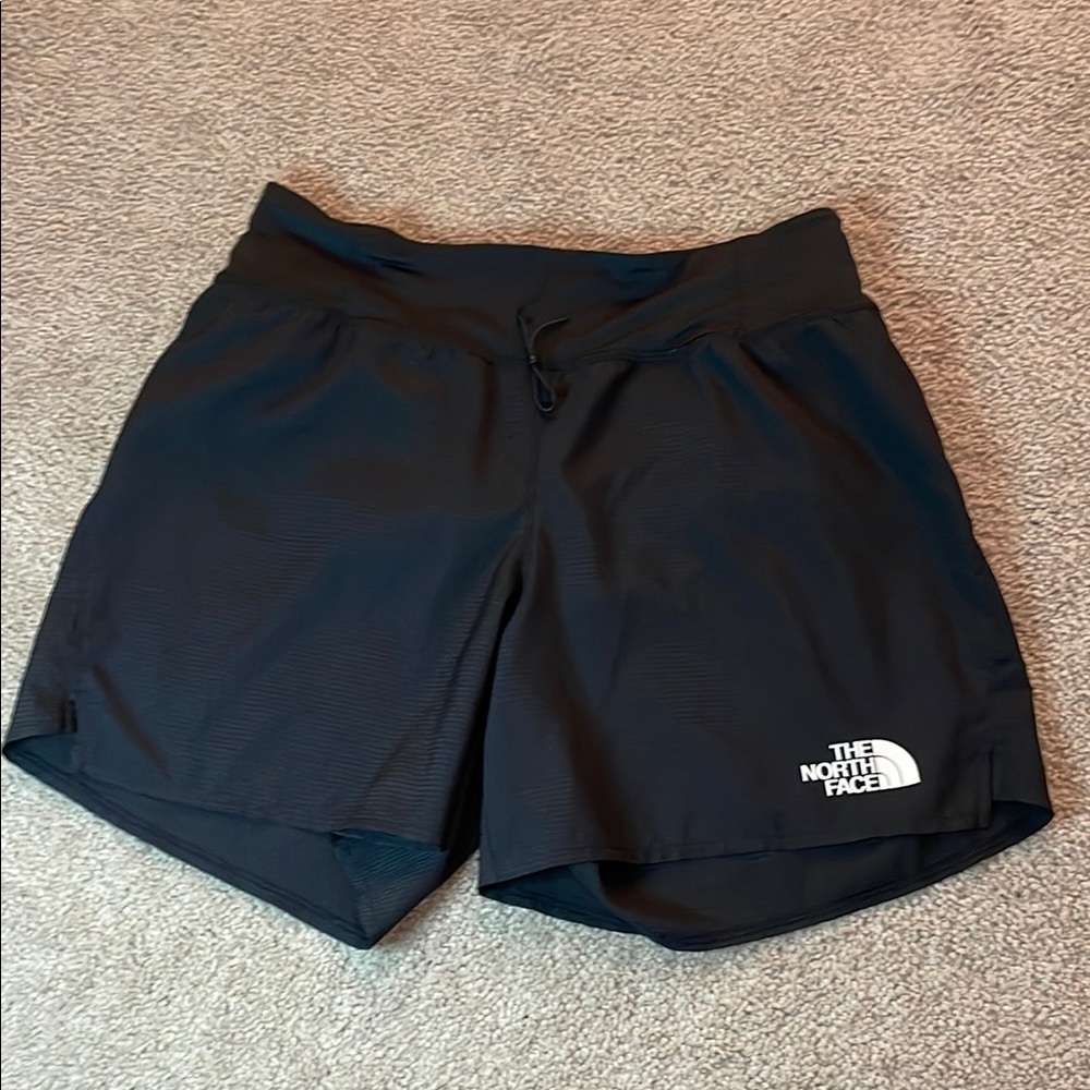 The North Face Women's Black Athletic Shorts NEVER WORN